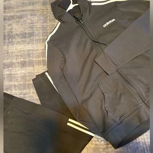 Women’s two piece tracksuit
